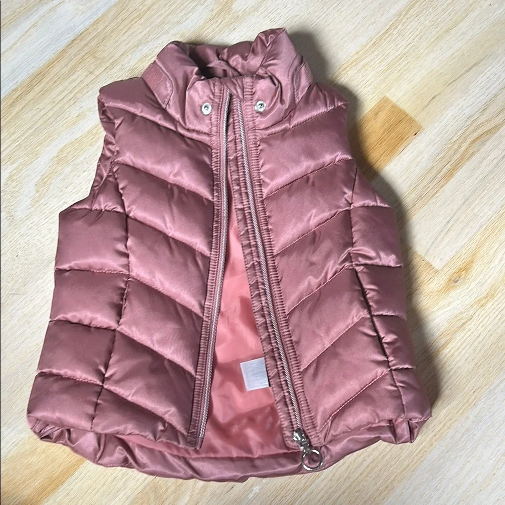Pink Puffer Vest with Faux Fur Hood - Picture 5 of 8